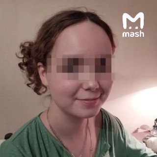 22-летняя Софья Н., которая забрала наличку и драгоценности, выброшенные Даниилом Секачом из окна квартиры, где он убил женщину, несколько лет жила в Швейцарии.Со слов девушки, после рождения родители отвезли её в Европу. Там она окончила гимназию и затем 