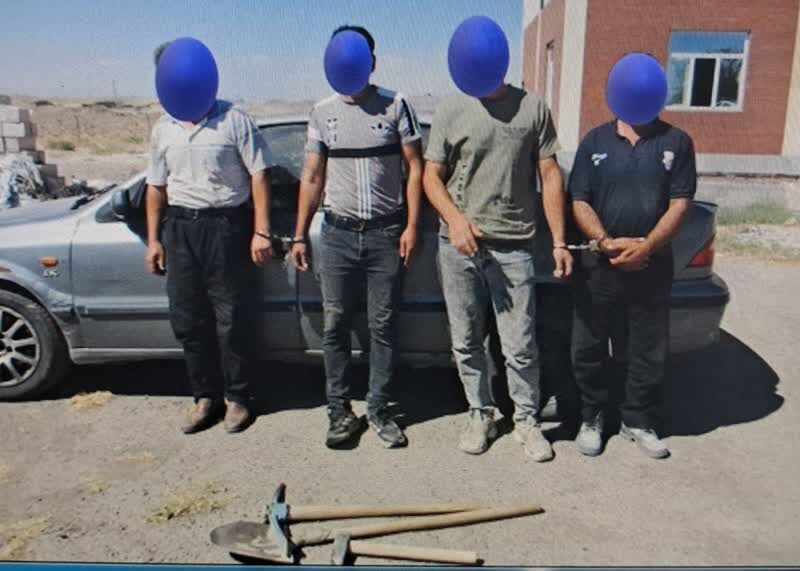🔴️اخبار فوری ساری: ۱۰ حفار غیرمجاز در شرق مازندران دستگیر شدند فرمانده یگان حفاظت اداره‌کل میراث‌فرهنگی، گردشگری و صنایع‌دستی مازندران از ک