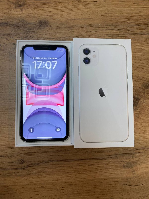 Продам Apple iPhone 11 64 ГБ (белый) — фото 1