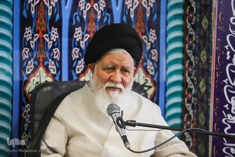 خبرگزاری ایکنا شعبه خراسان رضوی: 🔰دولت با همان اقتدار ۴۰ روز نخست جنگ، مشکلات اقتصادی و معیشتی را رفع کند🔹نماینده ولی‌فقیه در خراسان رضوی، با تقدیر از عم
