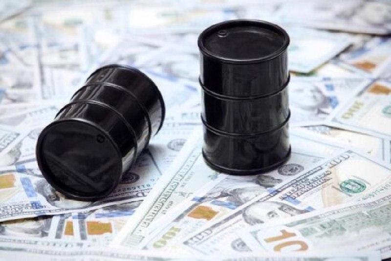 احزاب آنلاین: بانک مرکزی واریز پول نفت به حسابش را تایید کرد💢کسب اطلاع خبرنگار فارس از بانک مرکزی نشان میدهد وزارت نفت ۷.۵ میلیارد #د
