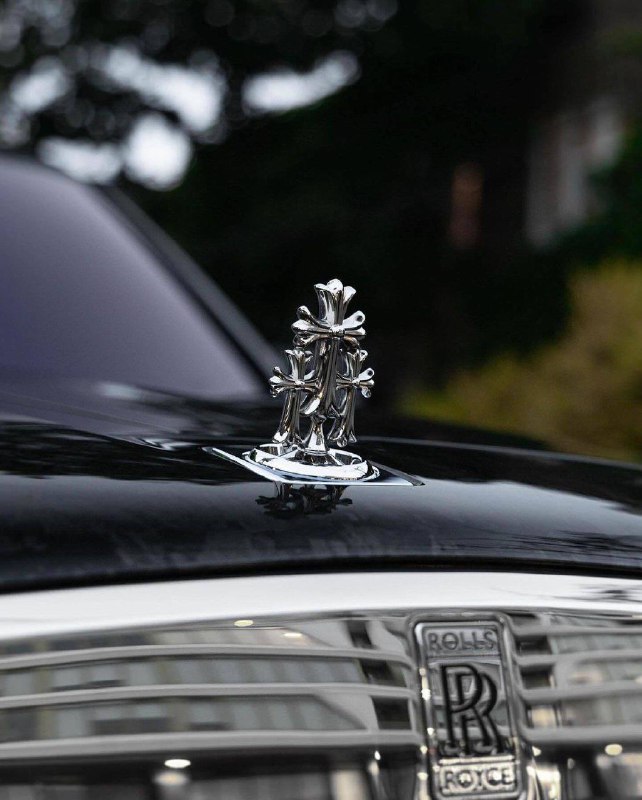 1/1 Chromeharts Mansory Rolls Royce Cullinan 10