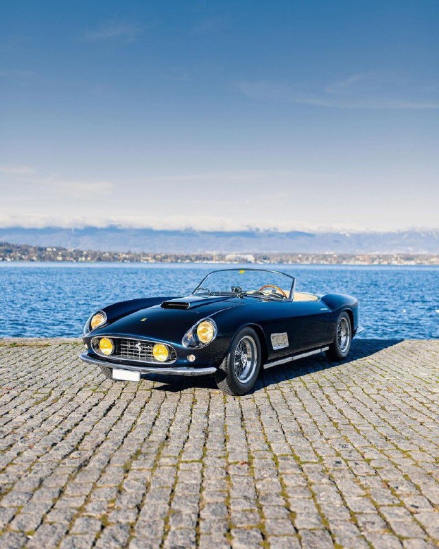 Ferrari 250 GT SWB california Spyder 5