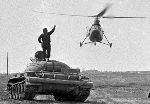 28 באוקטובר הוא יום התעופה של הצבא הרוסי! ב-28 באוקטובר 1948 הוקמה בסרפוצוב טייסת התעופה הראשונה המצוידת במ…