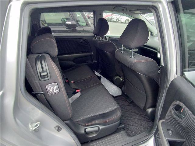 Honda Stream 2012 фото 5