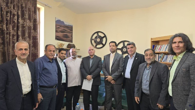نامه گناباد - اخبار گناباد: 🔵 «آفتاب ذبیحی» بر سینمای جوان گناباد فجر امسال طلوع خواهد کرد ادامه مسیر ساخت «سالن نمایش و گالری آفتاب ذبیحی» با پیگیر