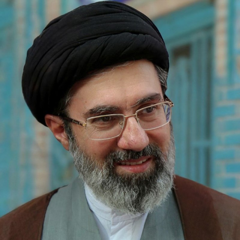 کانال کورعباسلو | کوراباز: 🔴 وزارت امورخارجه ایالات متحده آمریکا، مبلغ ۱۰ میلیون دلار برای ارائه اطلاعات از رهبر معظم انقلاب اسلامی، آیت الله سید م
