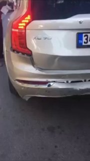 5ка BMW повстречалась с Volvo XC90