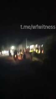 ️🇸🇾 בעקבות סכסוך בין האוכלוסייה הסונית והכורדית המקומית בעין אל-ערב, חלב, תושבים כורדים הסתערו על בניין ה…