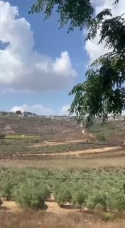 סריקה במכונות ירייה לכיוון העיירה חדדה