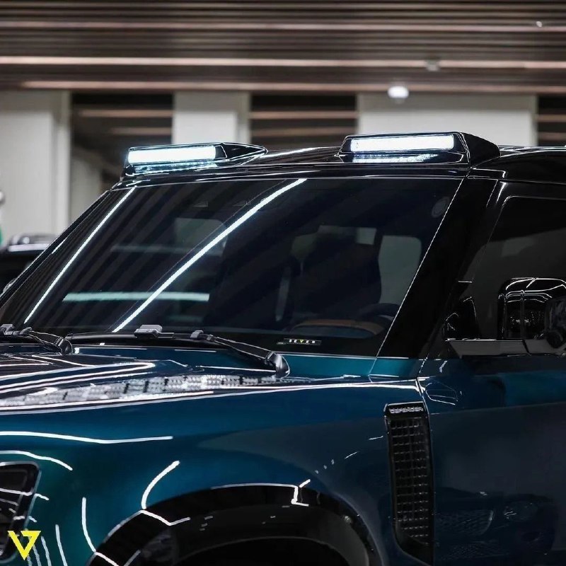 Land Rover Defender HSE 110 8