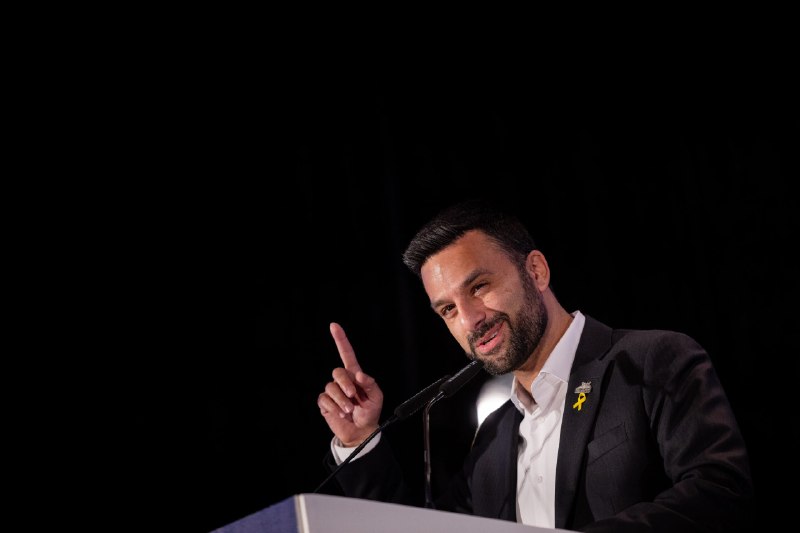 اخبار جنگ | خبرهای فوری و مهم 🔖: ✅ یوسف حداد با حزب «اسرائیل شجاع» وارد دنیای سیاست میشود✅ یوسف حداد، فعال عرب/اسرائیلی، حزب جدیدی رو به اسم «اسرائیل