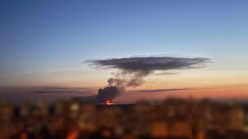 27 человек погибли при ударе по складу в Киевской области