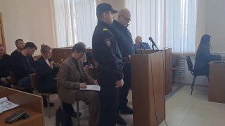 ⚡️Экс-губернатор Курской области Смирнов рассказал об «откатах на десятки миллионов рублей» для бывшего министра транспорта Старовойта Покончивший с собой экс-министр транспорта Роман Старовойт получал многомиллионные суммы в качестве «откатов», сообщил бы