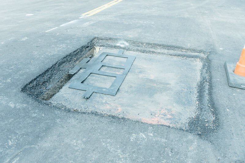 В Детройте открыли дорогу с беспроводной зарядкой