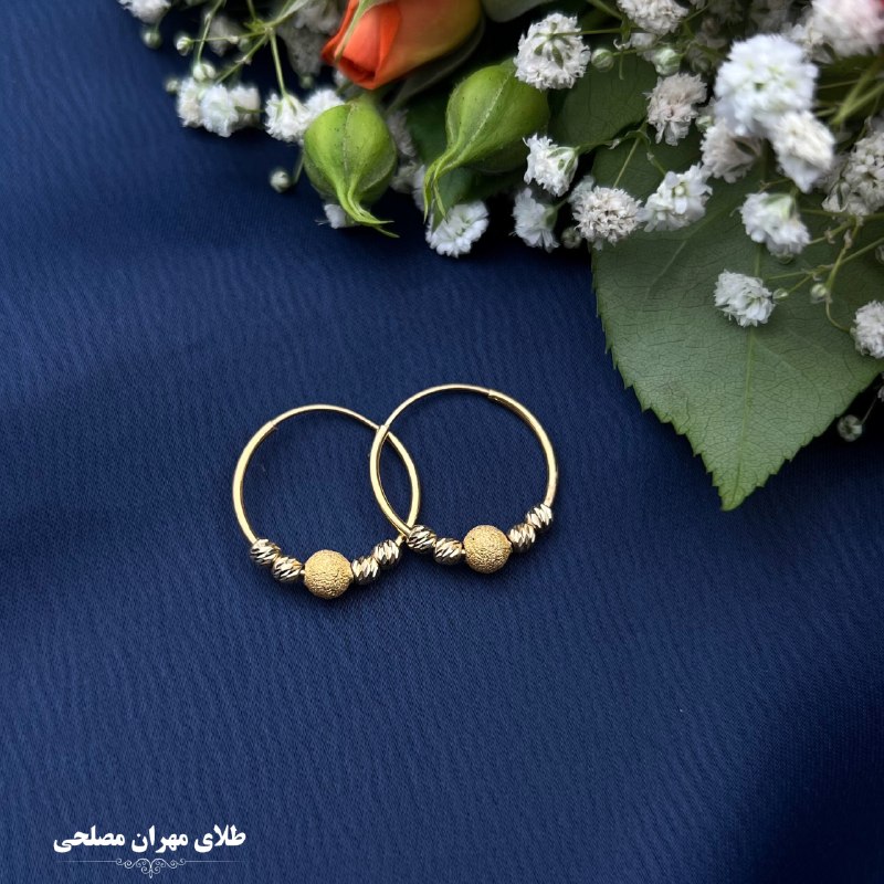 طلای مهران مصلحی💚: #گوشواره_حلقه_ای ⚖️وزن : ۲/٠۸٠ قیمت با احترام:۵۱/۸٠۰/۰۰۰ ─────✧─────جهت ثبت سفارش به ایدی زیر پیام دهید: 👇@mehranmoslehi