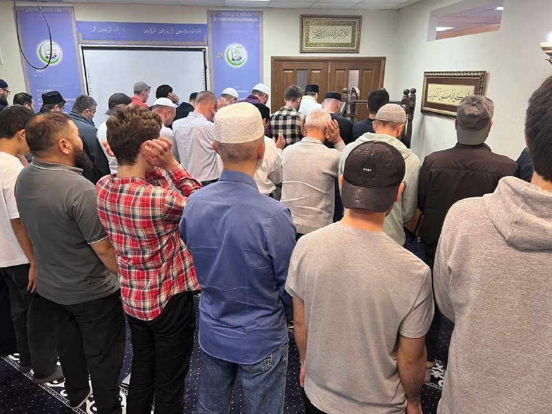 🗣 Мировой суд Москвы оштрафовал мусульманскую общину «Рисалят» за нарушения требований безопасности и правил миссионерской деятельности. Общая сумма шт фото