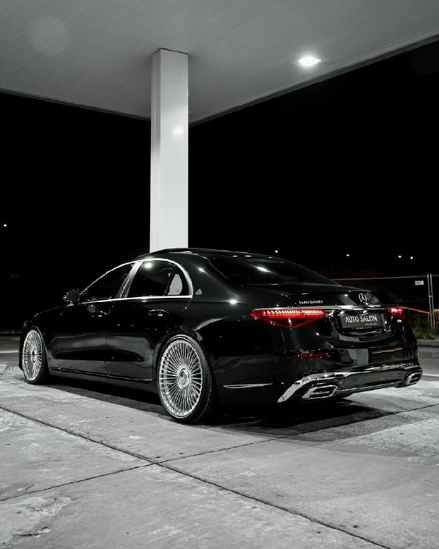 Maybach 8