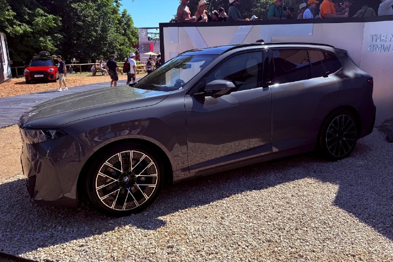 🚀 Goodwood 2026: Live‑Фотографии раскрывают новый BMW iX5 G65 в Grey Pine 🚗💨Н