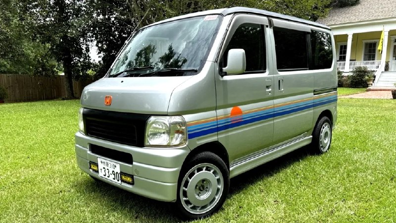 Сегодня мы хотим поговорить о редком и очень интересном экземпляре - Honda Vamos