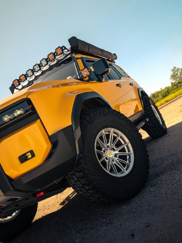 Toyota Land Cruiser на 17-дюймовых дисках Vossen HFX-2 7