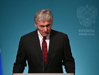 ⚡️ Трамп «был очень занят» и «не звонил», а «Путин всегда рад пообщаться» и не носит розовые очки — в Кремле объяснили не случившиеся контакты с Вашингтоном после саммита НАТО в АнкареДмитрий Песков на брифинге с журналистами в четверг рассказал о реакции 
