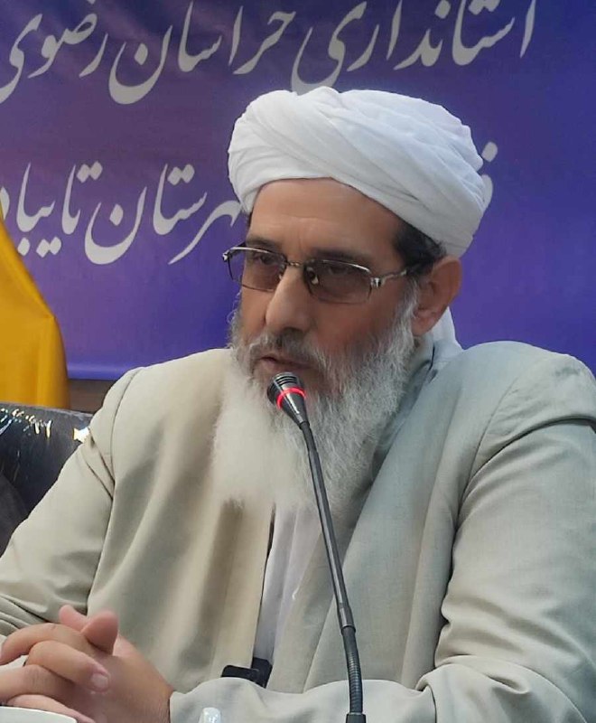 صدای تایباد: مولانا غلام نبی توکلی، امام جمعه اهل سنت شهرستان ضمن تبریک هفته وحدت گفت: وقتی خبر ولادت فخر کائنات به گوش می رسد تمامی