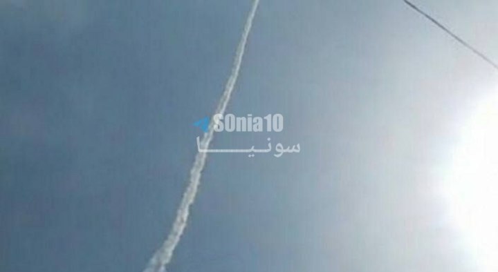 لحظة إطلاق الصواريخ من اليمن.