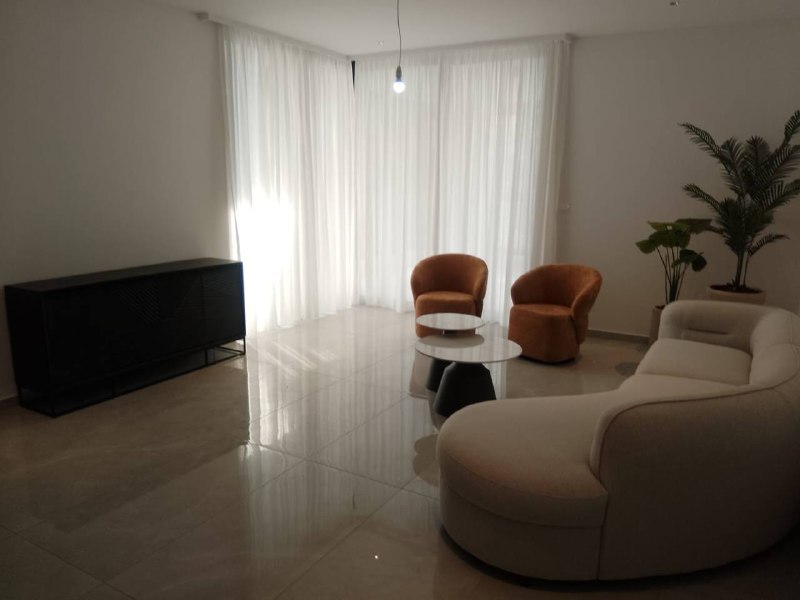 Brand-new 3-bedroom apartment for rent in Germasogeia photo 1
