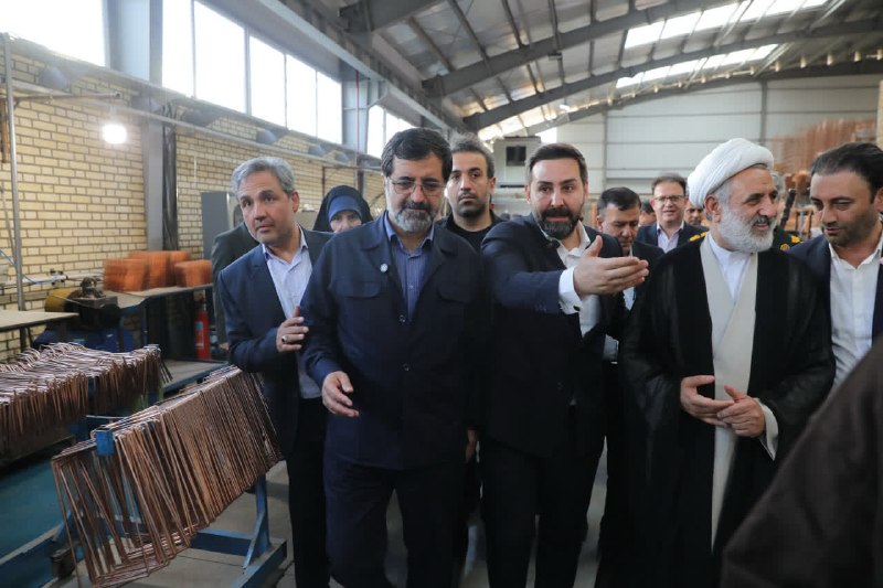خبرگزاری صداوسیما قم: 🔻آغاز بهکار دو واحد تولیدی در شهرک صنعتی محمودآباد قم🔹همزمان با هفته دولت، با حضور استاندار قم، دو واحد تولیدی در حوزه