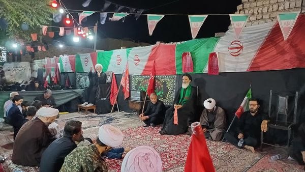 اخبار قم: قنوات در اربعین تدفین رهبر شهید انقلاب به سوگ نشست 🔹️مراسم اربعین تدفین امام شهید آیت‌الله‌العظمی سید علی خامنه‌ای با حض