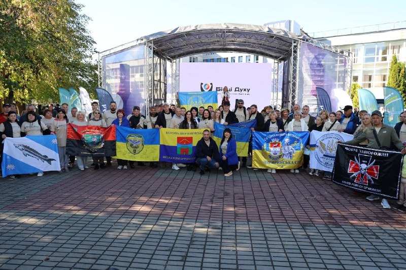 🅰️🅰️🅰️🅰️🅰️ Ветерани з Канева взяли участь у фіналі обласного чемпіонату «Бійці духу-2026» У Черкасах відбувся фінал обласного чемпіонату з адаптивних видів спорту «Бійці духу-2026». У змаганнях взяли участь понад 300 людей, зокрема ветерани та члени
