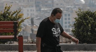 اخبار خراسان رضوی: سالمندان و بیماران قلبی ریوی مشهد، امروز در خانه بمانند🔹شاخص کیفیت لحظهای هوای این کلانشهر امروز بر روی عدد ۱۰۵ قرار گر