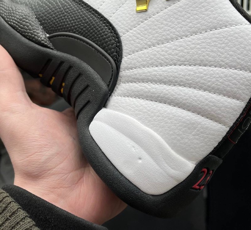 Jordan Jordan 12 Retro Taxi White Black