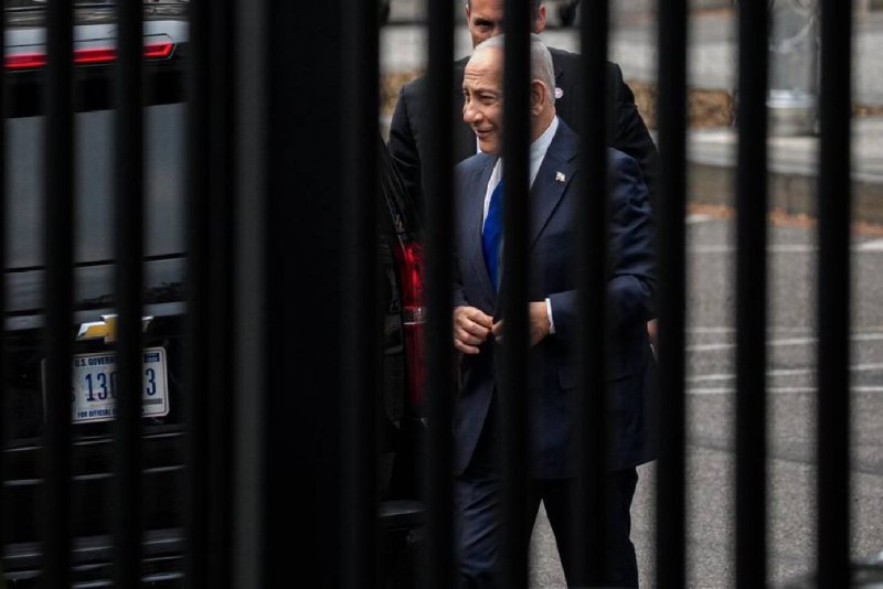 🚨 תמונה של ראש ממשלת ישראל בנימין נתניהו נכנס לבית הלבן