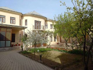 Sotiladi Участок Дом 5,8 соток Мирабад махаля Файзабад Фасад 20м