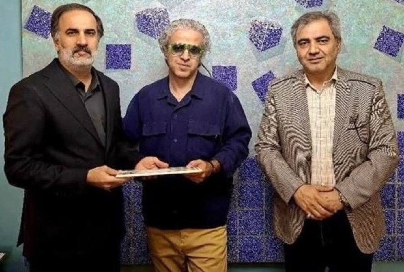 🎭 تئاترکده 🎭: 🗣️با حکم معاون وزیر ارشاد؛ «ایوب آقاخانی» به عنوان دبیر چهل و پنجمین جشنواره بین‌المللی تئاتر فجر معرفی و منصوب شد.🎭🔻🔺🔻🔺