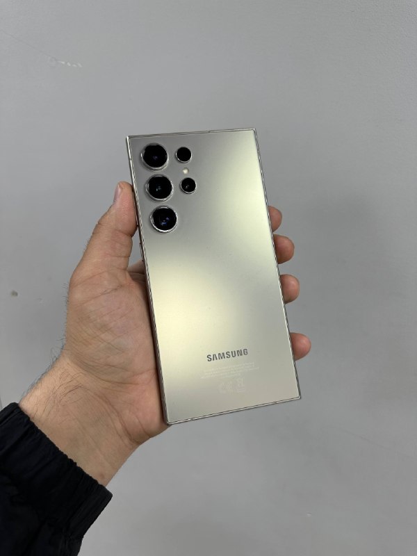 Продаю свой Samsung Galaxy S24 ultra 12/256 — фото 1
