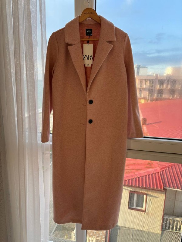 Пальто Zara женское, новое, с этикеткой, размер М. Весеннее, легкое. Куплено в Европе. 170 лари — фото 1