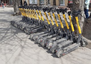 Отказ в митинге за свободный интернет в Перми и Госуслуги для аренды самокатов. Что еще произошло к 17:00 мск:🔷 Интернет в России. Минцифры хотят ввести обязательную верификацию через Госуслуги для аренды самокатов, сказали источники РБК.Массовый сбой в ра