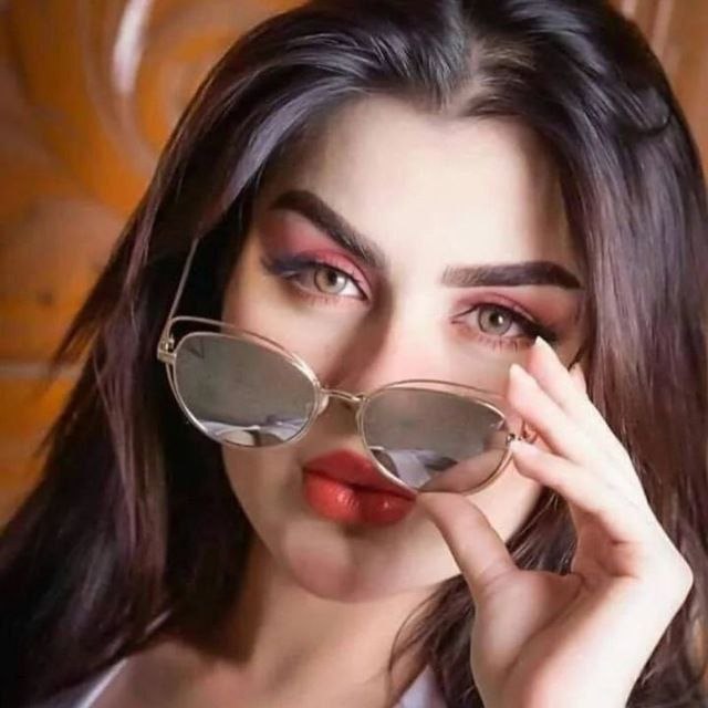 ❤️ حریم عشق ❤: قدم بزن همه ی شهر را به پای خودتو گریه کن وسط کافه ها برای خودتتو خود علاج غم و درد بیشمار خودیبرو طبیب خودت باش و مبتلا