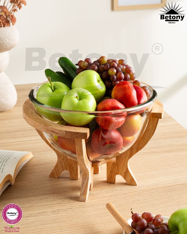 Betony shop 55183773 (میرزاحسین)تولید و پخش: میوه خوری آنجل زیر چوب Betonyابعاد قطر ۲۴ سانت ، ارتفاع ۱۹ سانتکارتن ۴ عددیدارای قاشق و چنگال و جعبه کادویی مناسب برای ا