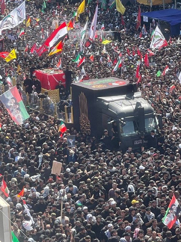 — 🇮🇷/🇮🇶 חדש: המונים גדולים התקיימו במסע הלוויה של האייתוללה חמינאי בנג'ף, עיראק