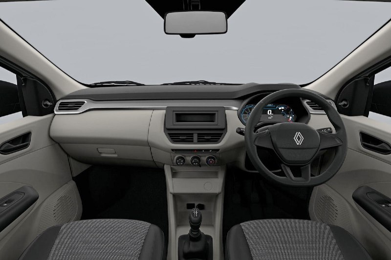 Renault обновил бюджетный семиместный компактвэн Triber 5
