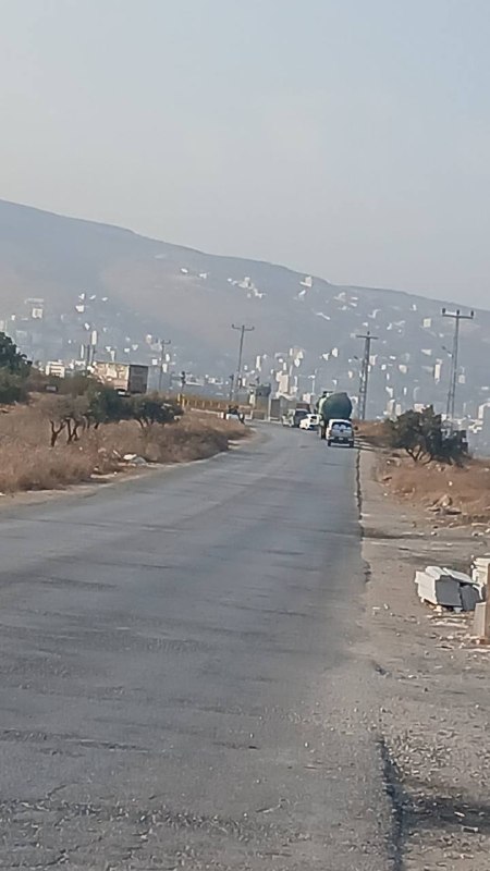 כוחות ישראל המשיכו לסגור את מחסום בית פוריק, מזרחית לשכם, במשך יותר מ-24 שעות.