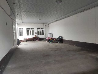 Komolon maxallada xovli sotiladi