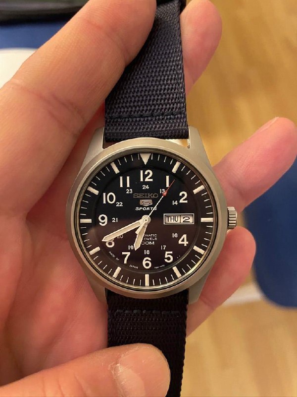 Продам оригинал SEIKO 5 Blue Automatic