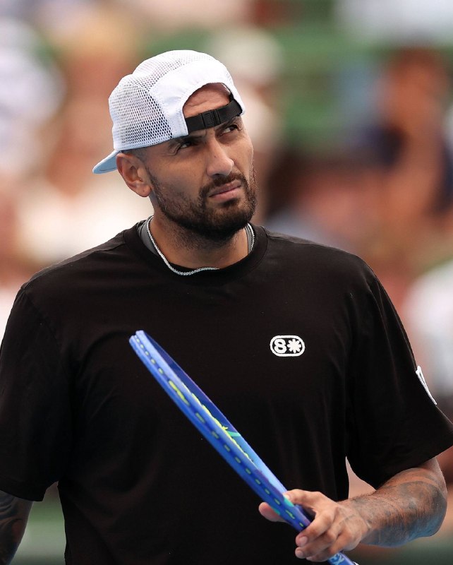 TennisFa.com (تنیسفا): 🔻محرومیت یک‌ ماهه کیریوس به دلیل مصرف کوکائیننیک کیریوس، تنیس‌باز جنجالی استرالیایی پس از مثبت شدن آزمایش دوپینگش به دلی