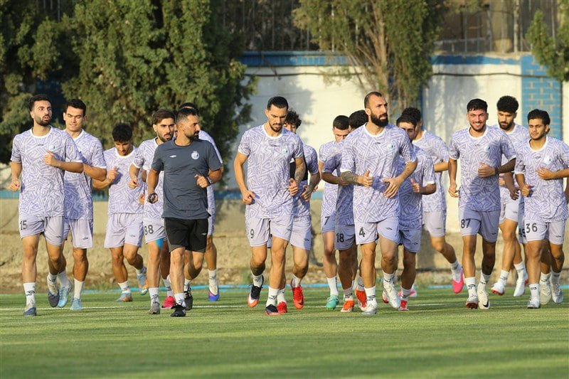 Varzeshland: 💙استقلالی‌ها امروز بدون تمرین به اراک می‌روند▪️آقاسی مشکلی ندارد 🔵استقلال فردا (یکشنبه) در چارچوب هفته ششم لیگ برتر فوتب