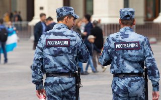 «Агентство»: российским пропагандистам усилили охрану. К ним приставили сотрудников РосгвардииПосле серии покушений на российских военных и публичных фигур силовики расширили список людей, которых сопровождает государственная охрана — теперь в него входят 